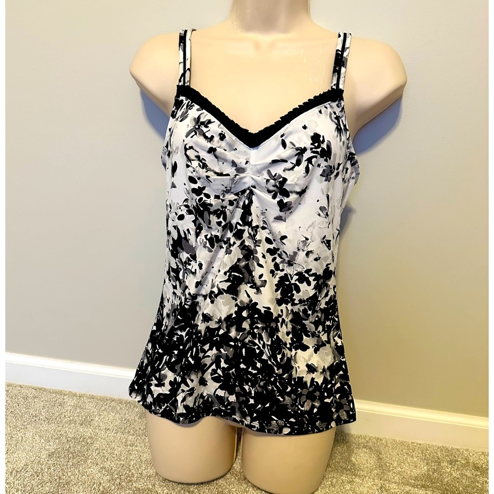 White House Black Market tank top cami XS NWT